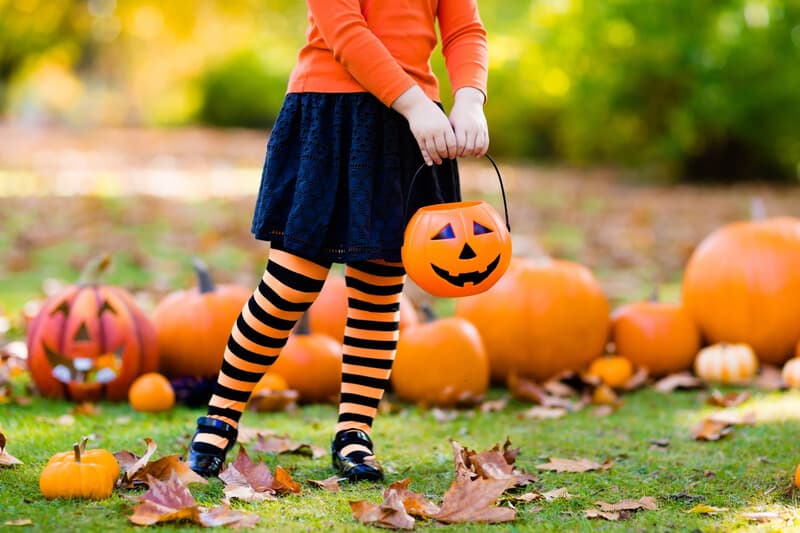 13 Halloween Tips and Tricks For a Safe Halloween