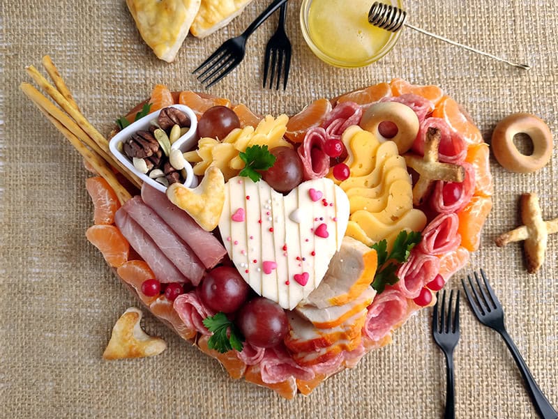 Valentines charcuterie final board