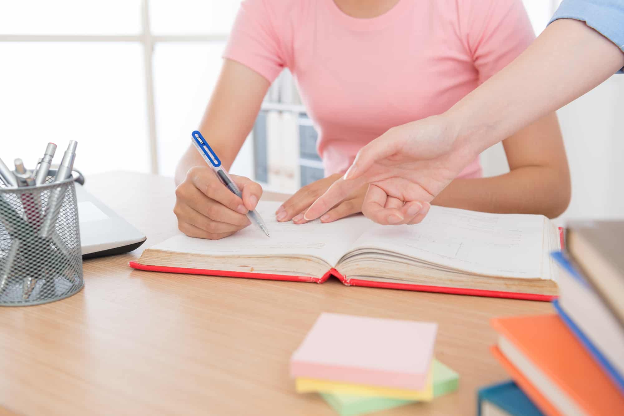 10 Benefits of Working as a Home Tutor